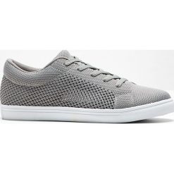 Sneakersy bonprix jasnoszary. Szare sneakersy męskie bonprix, na sznurówki. Za 84,99 zł.