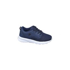 Granatowe sneakersy chłopięce Fila na białej lekkiej podeszwie. Białe trampki chłopięce bez wzorów, z materiału, sportowe, na sznurówki. Za 99,90 zł.