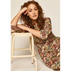 Medicine - Sukienka Boho Breeze. Sukienki damskie MEDICINE, na co dzień, s, bez wzorów, z wiskozy, casualowe, bez kołnierzyka, z długim rękawem, długie, mini, rozkloszowane. Za 159,90 zł.