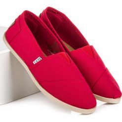 Czerwone wsuwane trampki. Czerwone trampki i tenisówki damskie SHELOVET, bez wzorów, bez zapięcia. Za 39,00 zł.