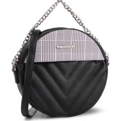 Torebka MONNARI - BAG6240-020 Black 1. Czarne torebki klasyczne damskie Monnari, bez wzorów, ze skóry ekologicznej, klasyczne, bez dodatków. W wyprzedaży za 99,00 zł.