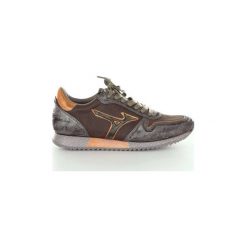 Buty Mizuno D1GE181085. Szare trampki męskie Mizuno, bez wzorów, bez zapięcia. Za 643,05 zł.