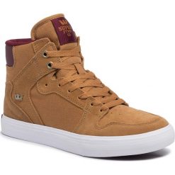 Sneakersy SUPRA - Vaider 08044-258-M Tan/Wine/White. Pomarańczowe sneakersy męskie Supra, bez zapięcia. Za 399,00 zł.