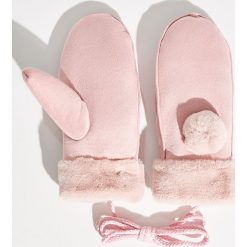 Rękawiczki z pomponem - Różowy. Czerwone rękawiczki damskie Sinsay. Za 29,99 zł.