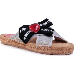 Espadryle LOVE MOSCHINO - JA28072G0AJJ0902 Argento. Szare espadryle damskie Love Moschino, z aplikacjami, z tworzywa sztucznego, bez obcasa. W wyprzedaży za 669,00 zł.