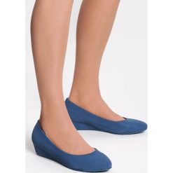 Niebieskie Koturny Waves. Niebieskie koturny damskie Renee, z okrągłym noskiem. Za 69,99 zł.