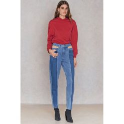 NA-KD Jeansy Cameron - Blue. Niebieskie jeansy damskie marki NA-KD, z denimu. W wyprzedaży za 40,19 zł.
