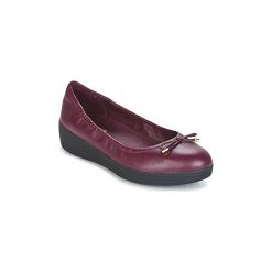 Baleriny FitFlop SUPERBENDY BALLERINAS. Fioletowe baleriny damskie FitFlop, bez wzorów, bez obcasa. W wyprzedaży za 319,20 zł.