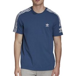 ADIDAS TEE > FM3798. Koszulki męskie Adidas, s, w paski, z bawełny, z okrągłym kołnierzem, z krótkim rękawem, krótkie. W wyprzedaży za 79,99 zł.