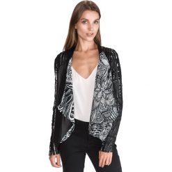 Just Cavalli Kurtka Czarny. Czarne kurtki damskie Just Cavalli, na wiosnę, s, bez wzorów, ze skóry, bez kaptura. Za 3936,95 zł.