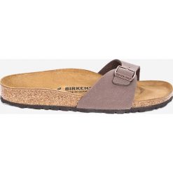 Birkenstock - Klapki Madrid Bs. Pomarańczowe klapki damskie Birkenstock, bez wzorów, ze skóry, bez obcasa. W wyprzedaży za 199,90 zł.