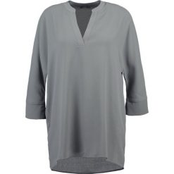 Tuniki damskie: KIOMI TUNIC BLOUSE Tunika khaki
