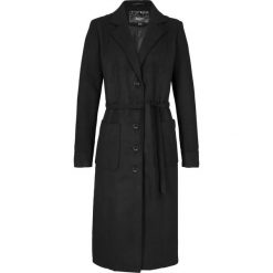 Luźniejszy płaszcz bonprix czarny. Czarne płaszcze damskie bonprix. Za 189,99 zł.