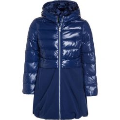 Benetton GIRL Płaszcz zimowy dark blue. Niebieskie płaszcze dziewczęce Benetton, na zimę, z materiału. W wyprzedaży za 161,85 zł.
