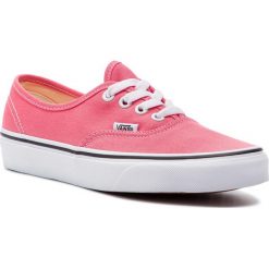 Tenisówki VANS - Authentic VN0A38EMGY71 Strawberry Pink/Truewhite. Różowe półbuty damskie Vans, bez wzorów, z gumy, bez zapięcia. W wyprzedaży za 199,00 zł.