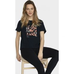 T-shirt damski TSD602 - granat - Outhorn. Koszulki damskie Outhorn, bez wzorów, z bawełny, bez kołnierzyka. Za 59,99 zł.