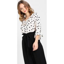 Bluzki damskie: Wallis Petite SPOT FRILL BLOUSE Bluzka ivory/black