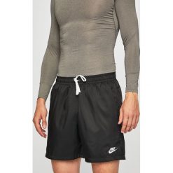 Nike Sportswear - Szorty. Czarne spodenki sportowe męskie s, z poliesteru, sportowe. Za 119,90 zł.
