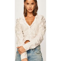 Pepe Jeans - Bluzka Caroline x Dua Lipa. Białe bluzki damskie Pepe Jeans, s, bez wzorów, z bawełny, bez kołnierzyka, z długim rękawem. W wyprzedaży za 199,90 zł.