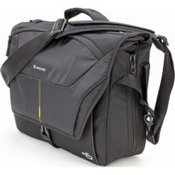 Torba VANGUARD Alta Rise 38 Czarny. Czarne torby na laptopa VANGUARD, w paski, z materiału, klasyczne. Za 460,54 zł.