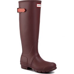 Kalosze HUNTER - Original Back Adjust WFT1001RMA Rumblin Red/Siren. Czerwone kalosze damskie Hunter, bez wzorów, z tworzywa sztucznego. W wyprzedaży za 419,00 zł.