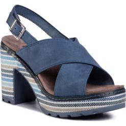 Sandały REFRESH - 72213 Jeans. Niebieskie klapki damskie Refresh, bez wzorów, z jeansu, bez obcasa, na obcasie. Za 199,00 zł.