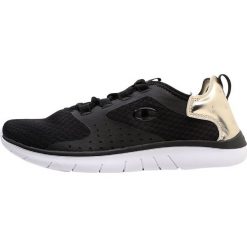 Champion LOW CUT SHOE ALPHA CLOUD Obuwie do biegania treningowe black. Czarne buty damskie do biegania marki Champion, z tworzywa sztucznego. W wyprzedaży za 239,20 zł.