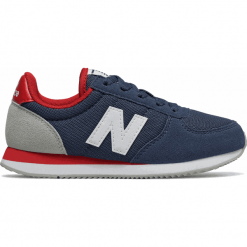 New Balance YC220NVR. Buciki niemowlęce New Balance, na lato, z materiału, bez zapięcia. Za 199,99 zł.