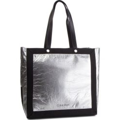 Torebka CALVIN KLEIN - Outline Ew Shopper K60K604815 910. Szare shopper bag damskie Calvin Klein, z materiału. Za 599,00 zł.