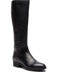 Oficerki GEOX - D Felicity D D84G1D 00043 C9999 Black. Czarne kozaki damskie Geox, ze skóry ekologicznej, bez obcasa, na obcasie, bez zapięcia. W wyprzedaży za 369,00 zł.