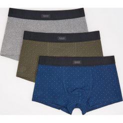 Bokserki 3 pack - Turkusowy. Niebieskie bokserki męskie Reserved, bez wzorów. W wyprzedaży za 19,99 zł.