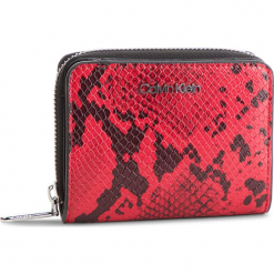 Mały Portfel Damski CALVIN KLEIN - Stitch Med Zip W/Flap K60K604857 910. Czerwone portfele damskie marki Calvin Klein, ze skóry ekologicznej. Za 279,00 zł.