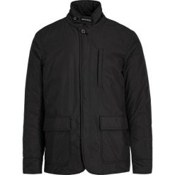 Kurtka przejściowa Woolrich WOCPS2857 UT1157. Czarne kurtki męskie Woolrich, xxl, bez wzorów, z poliesteru, bez kaptura. W wyprzedaży za 1049,00 zł.