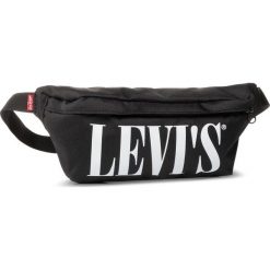 Saszetka nerka LEVI'S - 231676-8 59. Czarne nerki damskie bez wzorów, z materiału, młodzieżowe, bez dodatków. W wyprzedaży za 89,00 zł.