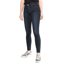 Levi's 710 Dżinsy Niebieski. Niebieskie jeansy damskie Levi's®, s. Za 430,95 zł.