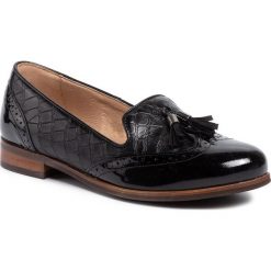 Lordsy WOJAS - 7460-81 Czarny. Czarne półbuty damskie Wojas, ze skóry, bez obcasa, na obcasie. W wyprzedaży za 239,00 zł.