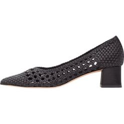 Czółenka: Finery London CRESWICK Czółenka black