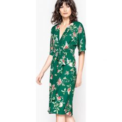 Sukienki: Sukienka w stylu kimono z nadrukiem w kwiaty