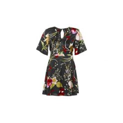 Sukienki krótkie Vero Moda VMJESSICA. Czarne sukienki damskie Vero Moda, xs, bez wzorów, bez kołnierzyka, z krótkim rękawem, krótkie, mini. Za 127,20 zł.