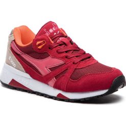Sneakersy DIADORA - N9000 III D501.171853 C7739 Biking Red/Slate Rose. Czerwone sneakersy damskie Diadora, ze skóry. W wyprzedaży za 339,00 zł.