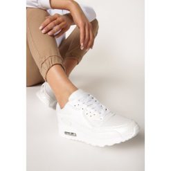 Białe Buty Sportowe Ramirez. Białe buty sportowe damskie Born2be, bez wzorów, sportowe. Za 99,99 zł.