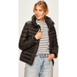 Colmar - Kurtka. Czarne kurtki damskie Colmar, s, bez wzorów, z elastanu, krótkie. W wyprzedaży za 1249,00 zł.