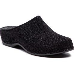 Kapcie BERKEMANN - Donata 01028 Schwarz/Glitter 973. Czarne klapki damskie marki Berkemann, bez wzorów, z tworzywa sztucznego, bez obcasa. W wyprzedaży za 209,00 zł.