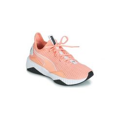 Buty Puma WNS DEFY.PEACH. Pomarańczowe trampki i tenisówki damskie Puma, bez wzorów, bez zapięcia. Za 359,20 zł.