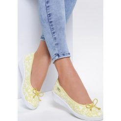 Żółte Tenisówki Have You Been. Żółte trampki i tenisówki damskie Renee, bez wzorów, bez zapięcia. Za 29,99 zł.