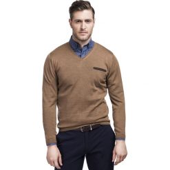 Sweter DARIO 15-67JK. Pomarańczowe swetry klasyczne męskie marki Giacomo Conti, m, z wełny, eleganckie. Za 229,00 zł.