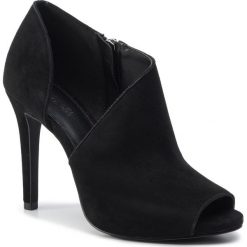 Szpilki MICHAEL MICHAEL KORS - Elodie Bootie 40T9ELHE5S Black. Czarne półbuty damskie MICHAEL Michael Kors, bez wzorów, ze skóry, bez obcasa, na obcasie, bez zapięcia. W wyprzedaży za 589,00 zł.