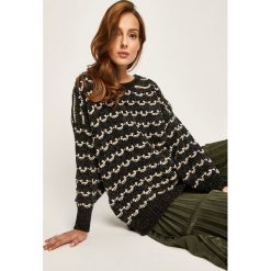 Answear - Sweter. Czarne swetry damskie ANSWEAR, s, bez wzorów, z bawełny, bez rękawów, bez kaptura. W wyprzedaży za 59,90 zł.