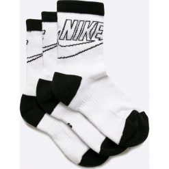 Nike Sportswear - Skarpetki (3-pack). Szare skarpetki damskie Nike Sportswear, z bawełny. W wyprzedaży za 24,90 zł.