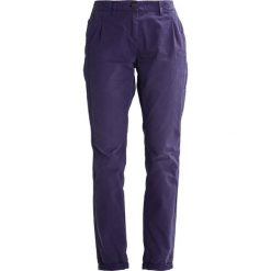 Chinosy damskie: s.Oliver RED LABEL SMART Chinosy summer navy